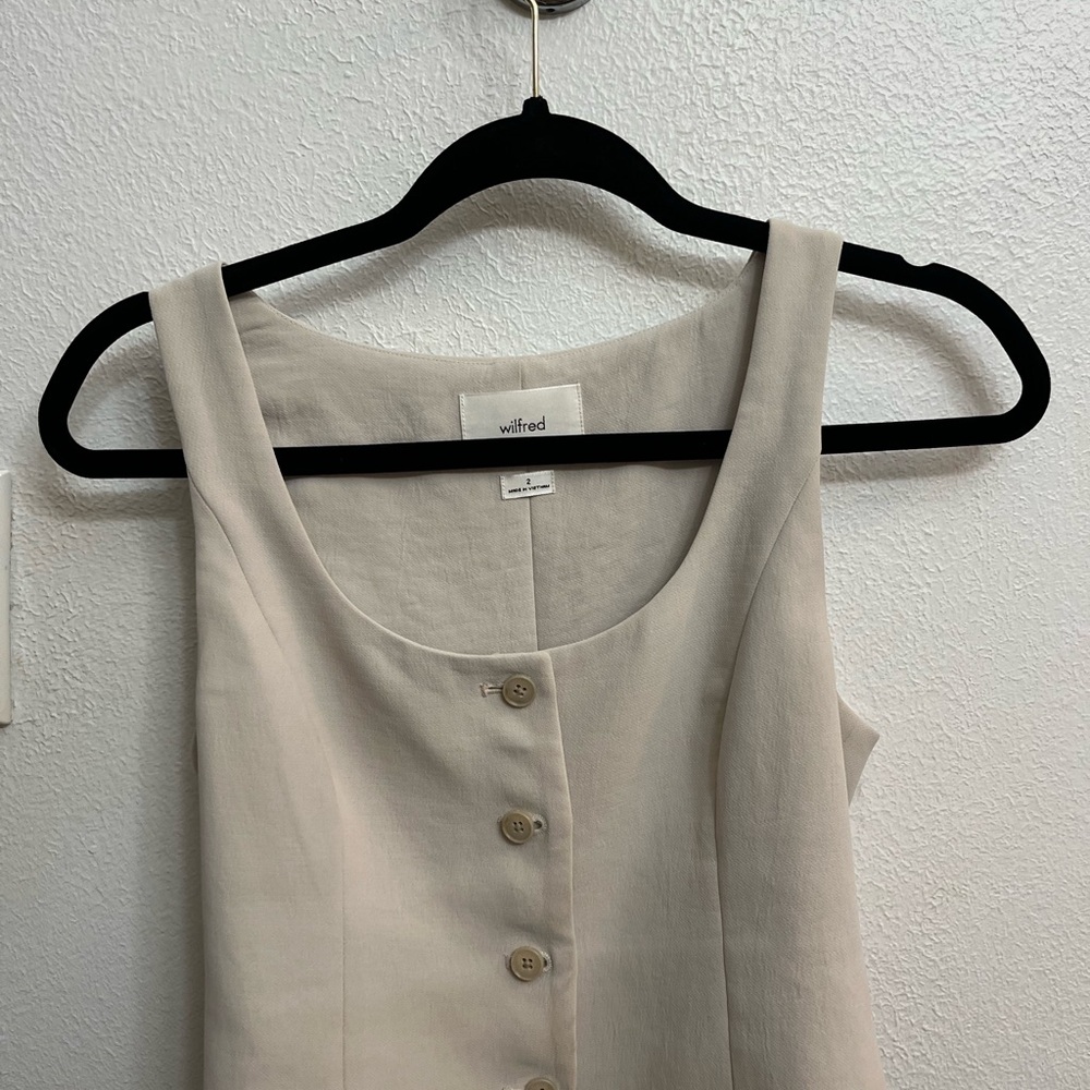 Aritzia Wilfred Matte Pearl Vest